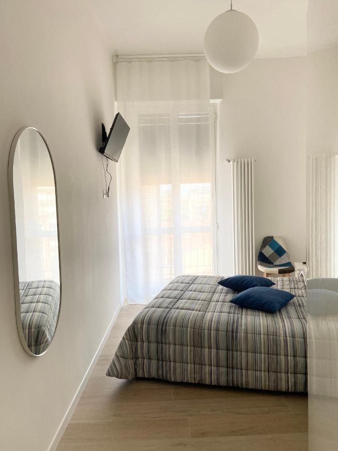 לינה וארוחת בוקר בולוניה Casa L&R מראה חיצוני תמונה