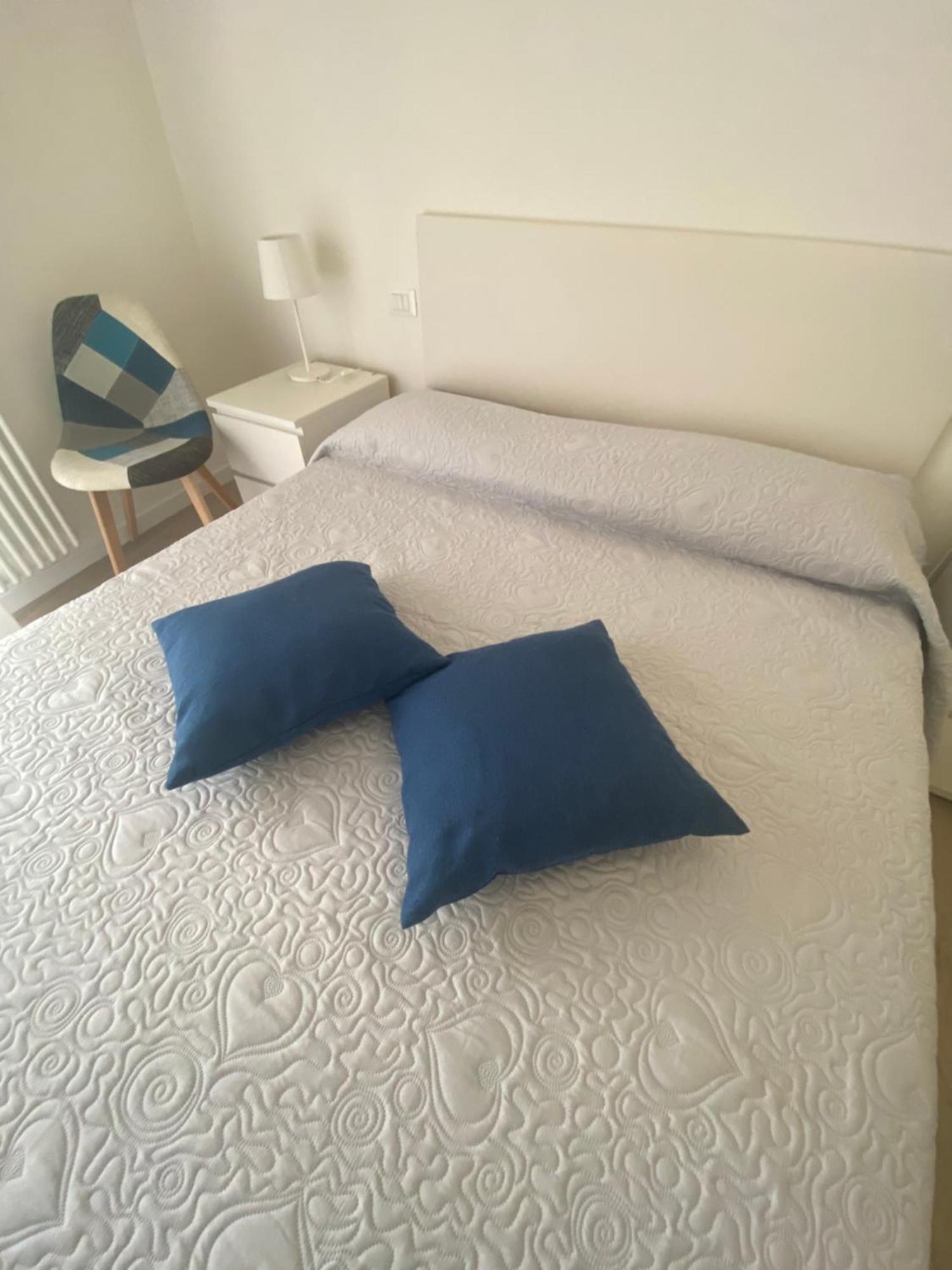 לינה וארוחת בוקר בולוניה Casa L&R מראה חיצוני תמונה